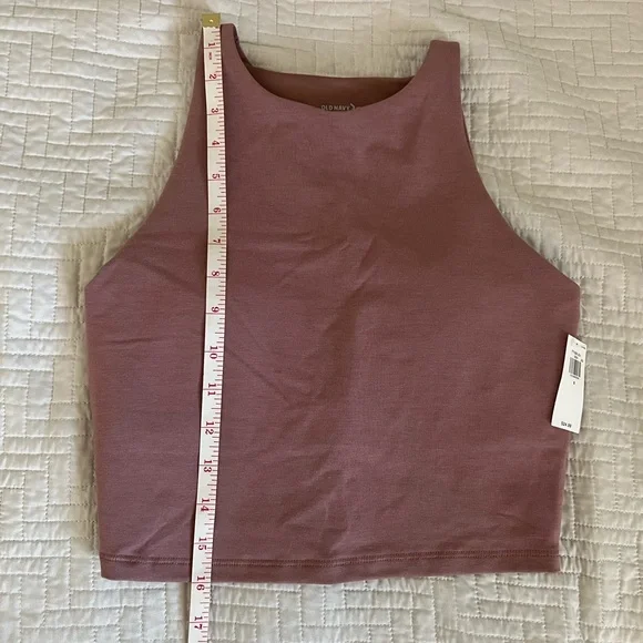 Old Navy PowerChill Longline Sports Bra - Picture 6 of 8